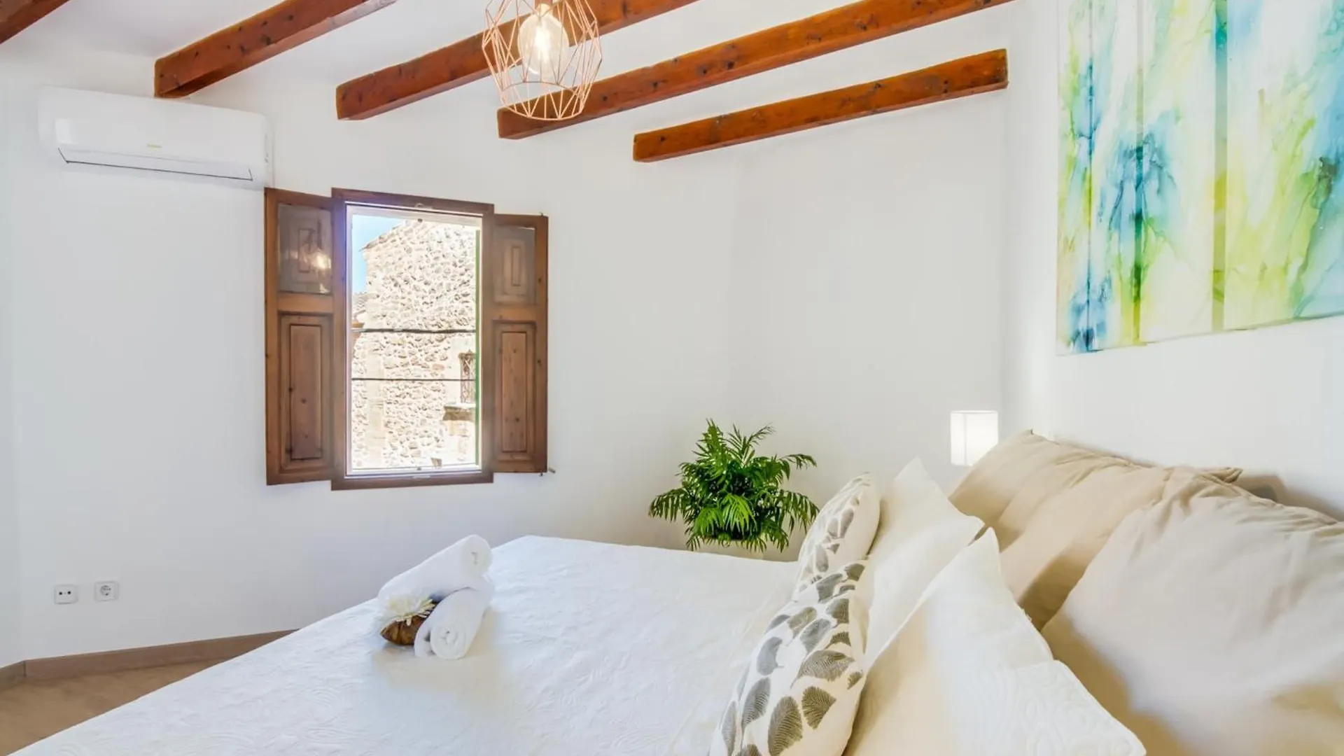 Charming Villa Near Beach In Alcudia