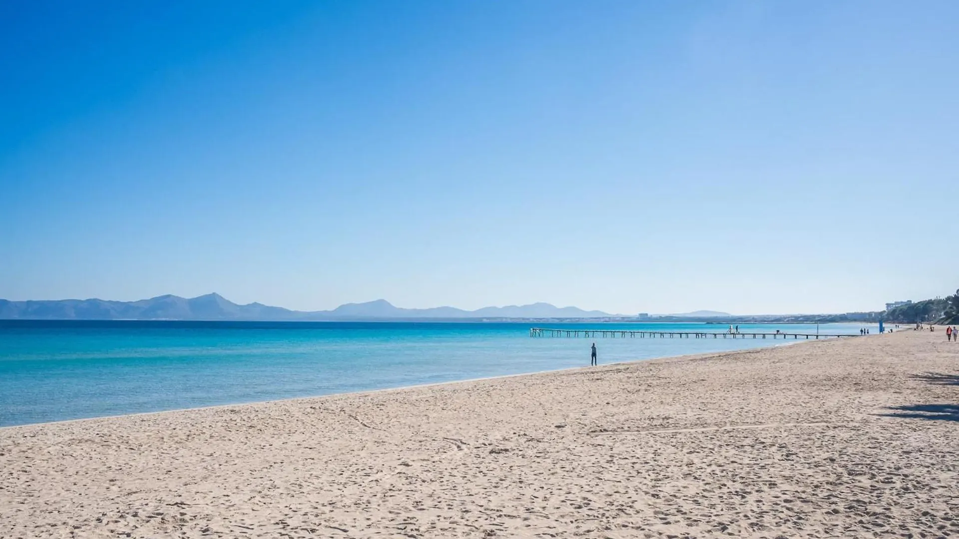 Charming Villa Near Beach In Alcudia Αλκούδια